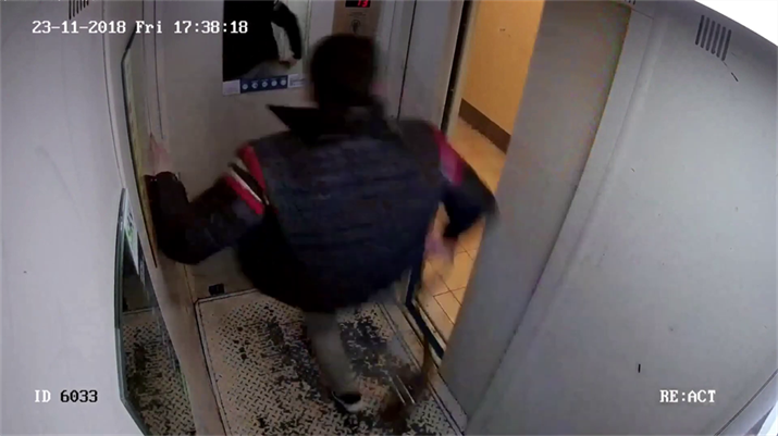 IP-камера для лифта 4 Мп, ИК-подсветка 10м, микрофон, POE - фото 13933